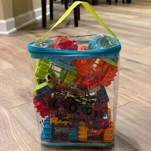 Set of 6 monster trucks